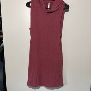 RVCA Rose Sleeveless beach cover-up